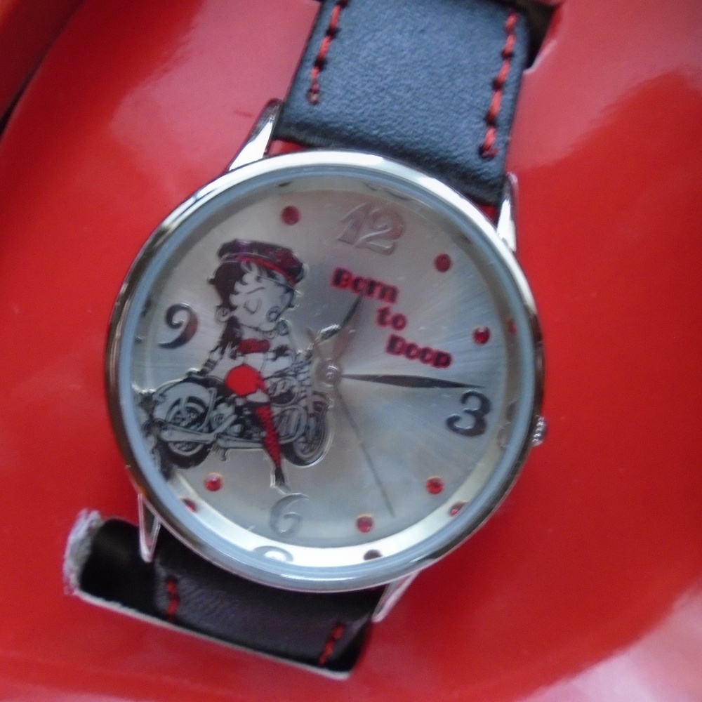 NEW IN BOX & TIN~BETTY BOOP WATCH~BIKER~BLACK/RED